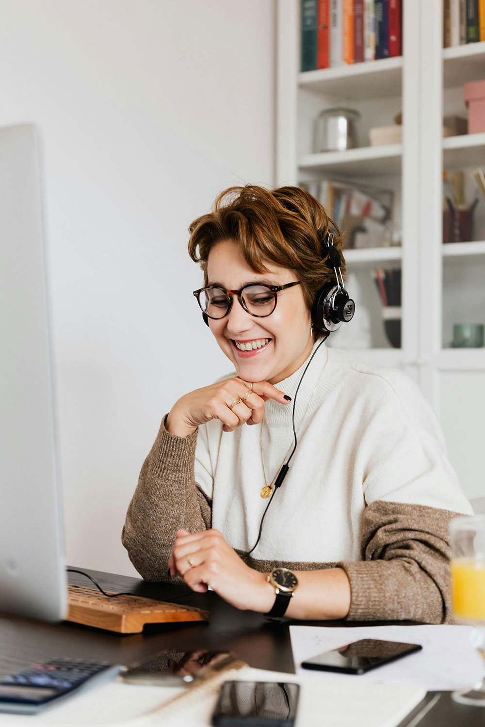 female bookkeeper